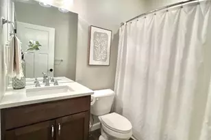 413 Moore St, Clifton, IL 61727 - Photo 27