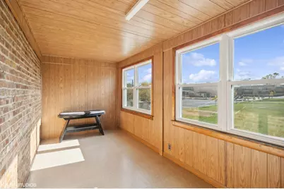 6845 W Leland Avenue #2, Harwood Heights, IL 60706 - Photo 11