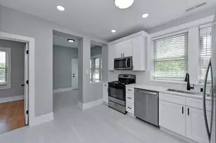 5439 N Campbell Ave, Chicago, IL 60625 - Photo 11