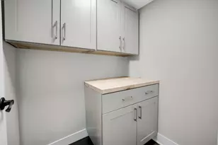 8202 Gruener Ct, Palos Hills, IL 60465 - Photo 15