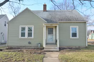 1724 Ridge Ave, Rockford, IL 61103 - Photo 3