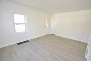 1724 Ridge Ave, Rockford, IL 61103 - Photo 7