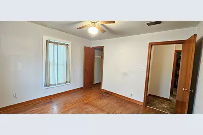 1203 W Washington Street, Ottawa, IL 61350 - Photo 5