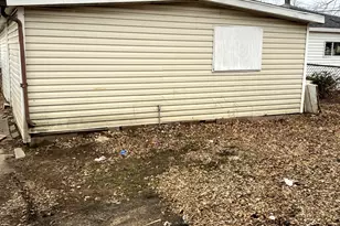 840 E 89th St, Chicago, IL 60619 - Photo 25