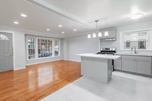 7028 S Honore St, Chicago, IL 60636 - Photo 3