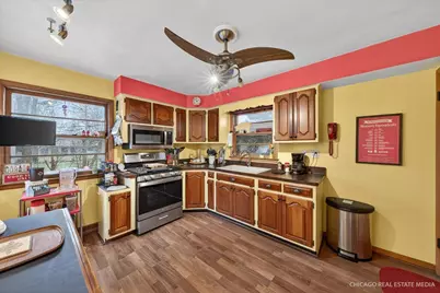 1016 Woodland Drive, Rockford, IL 61108 - Photo 7