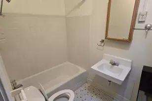 1014 E Prairie Ave, Des Plaines, IL 60016 - Photo 3