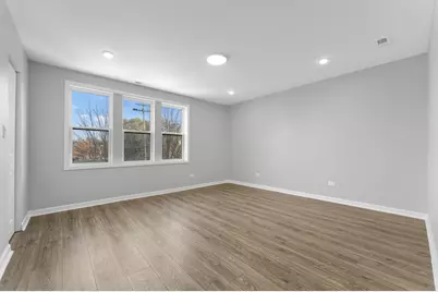 736 N Sawyer Avenue, Chicago, IL 60624 - Photo 15