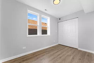 736 N Sawyer Avenue, Chicago, IL 60624 - Photo 19