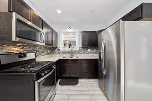 3315 W 60th Pl, Chicago, IL 60629 - Photo 7