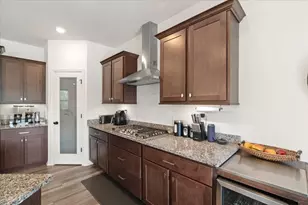 28609 Augusta Ln, Lakemoor, IL 60051 - Photo 11