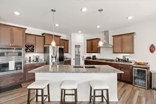 28609 Augusta Ln, Lakemoor, IL 60051 - Photo 7