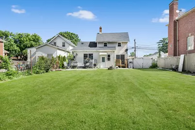 7515 W Douglas Avenue, Summit, IL 60501 - Photo 19