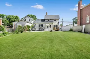 7515 W Douglas Ave, Summit, IL 60501 - Photo 19