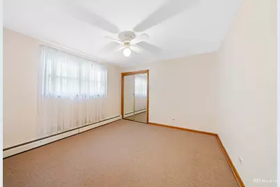 10912 Princess Avenue, Chicago Ridge, IL 60415 - Photo 11