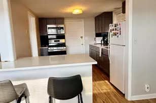 7238 W Crain St, Niles, IL 60714 - Photo 5