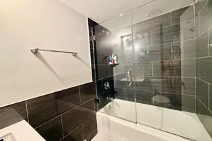 7238 W Crain St, Niles, IL 60714 - Photo 9