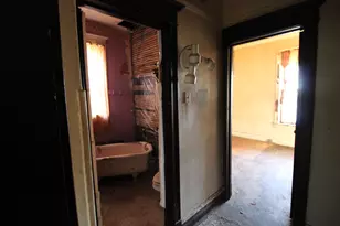 7828 S Peoria St, Chicago, IL 60620 - Photo 31