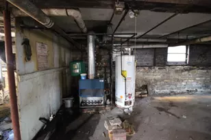 7828 S Peoria St, Chicago, IL 60620 - Photo 41