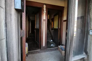 7828 S Peoria St, Chicago, IL 60620 - Photo 5