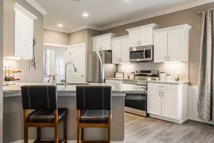 102 Granite Way, Genoa, IL 60135 - Photo 7