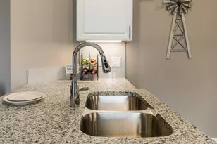 102 Granite Way, Genoa, IL 60135 - Photo 9