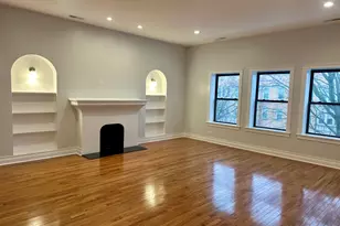 2308 W Farwell Ave, Chicago, IL 60645 - Photo 3