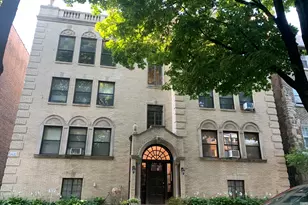 2308 W Farwell Ave, Chicago, IL 60645 - Photo 1