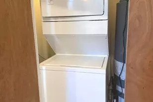 2115 W Barry Ave, Chicago, IL 60618 - Photo 13