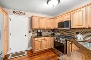 3819 Capri Ct, Naperville, IL 60564 - Photo 9