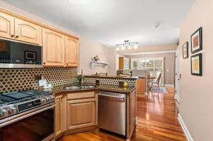 3819 Capri Ct, Naperville, IL 60564 - Photo 11