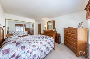 333 Pearson Cir, Naperville, IL 60563 - Photo 21