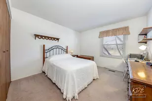 333 Pearson Cir, Naperville, IL 60563 - Photo 23