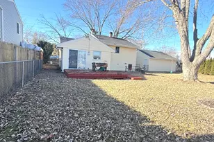 1115 Lotus Dr, Round Lake Beach, IL 60073 - Photo 23