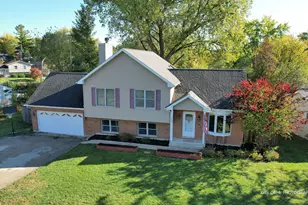 269 Lakewood Dr, Antioch, IL 60002 - Photo 1