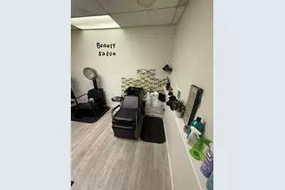 318 E 95th Street, Chicago, IL 60619 - Photo 3