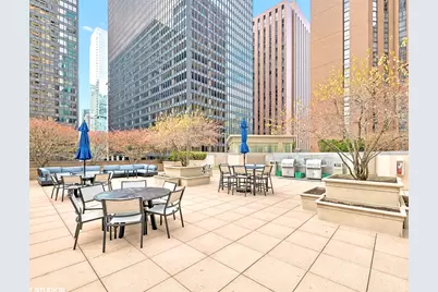 222 N Columbus Drive #1705, Chicago, IL 60601 - Photo 11