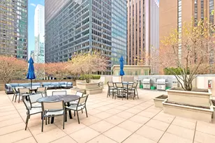 222 N Columbus Dr, Chicago, IL 60601 - Photo 11