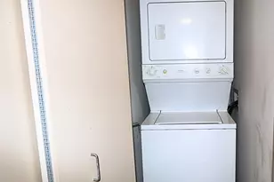 222 N Columbus Dr, Chicago, IL 60601 - Photo 9