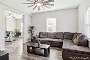 3011 Emmaus Ave, Zion, IL 60099 - Photo 5