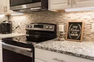 1410 David Dr, Sycamore, IL 60178 - Photo 3