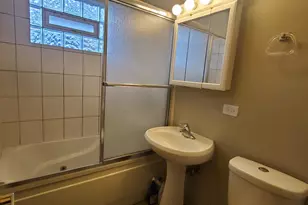 6316 N Paulina St, Chicago, IL 60660 - Photo 9