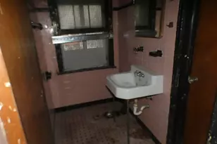 7842 S Seeley Ave, Chicago, IL 60620 - Photo 15