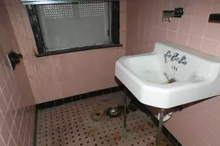 7842 S Seeley Ave, Chicago, IL 60620 - Photo 21