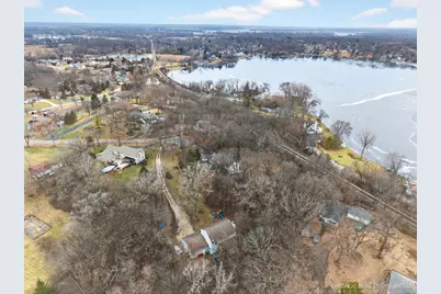 25815 W Hilltop Drive, Ingleside, IL 60041 - Photo 35