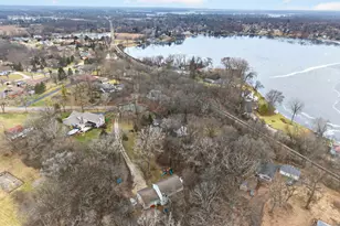 25815 W Hilltop Dr, Ingleside, IL 60041 - Photo 35