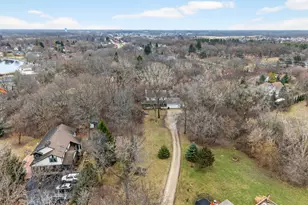 25815 W Hilltop Dr, Ingleside, IL 60041 - Photo 3