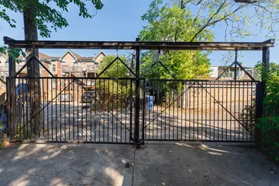 3624 W Lexington Street, Chicago, IL 60624 - Photo 25