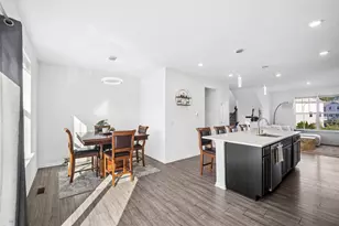 1034 Atterberg Rd, South Elgin, IL 60177 - Photo 7