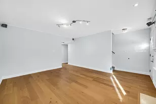 6318 Prideham St, Downers Grove, IL 60516 - Photo 5